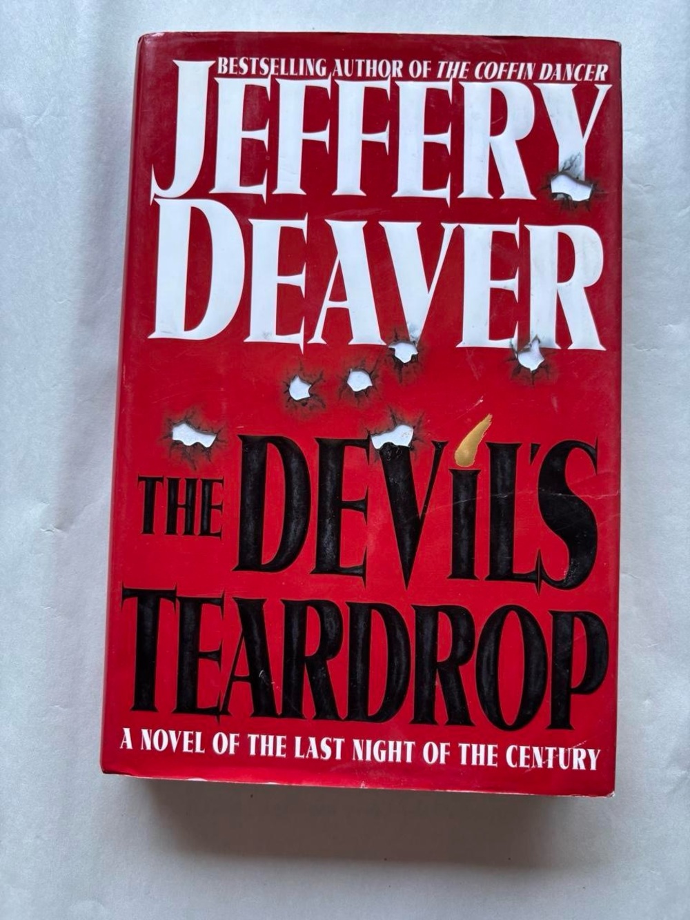 The Devil's Teardrop by Jeffery Deaver